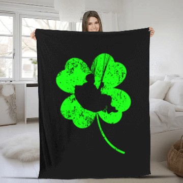 Discover Paragliding St. Patrick's day shamrock Fleece Blankets