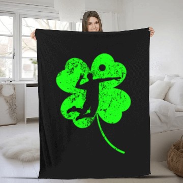 Discover Volleyball St. Patrick's day shamrock Fleece Blankets