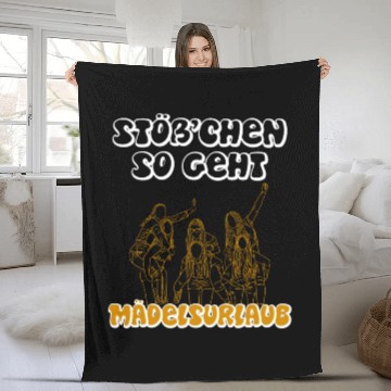 Discover Cheers girls trip girls vacation Spring Break Fleece Blankets