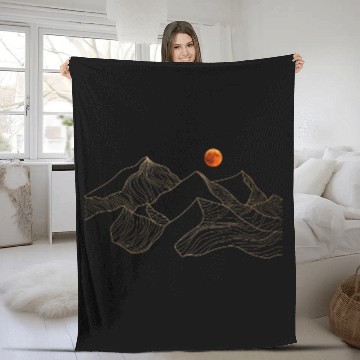 Discover red moon mountain Fleece Blankets