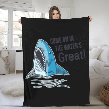 Discover Great White Shark Funny Saying Fleece Blankets