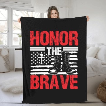Discover Soldier honor the brave military army veteran Fleece Blankets