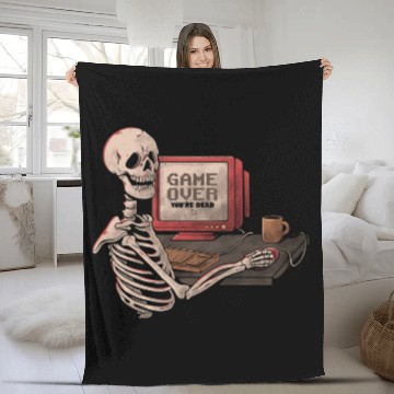 Discover Game Over Skull Funny Geek Skeleton Gift Fleece Blankets