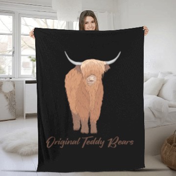 Discover Original Teddy Bears Highland Cow Scottish Cattle Fleece Blankets