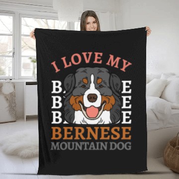 Discover Bernese Mountain Dog cute mom of Bernese Mountain Fleece Blankets