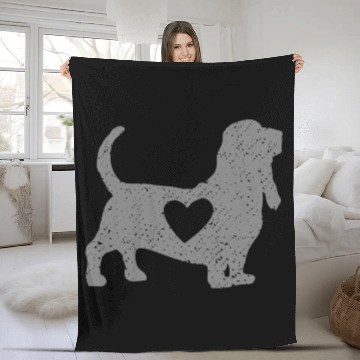 Discover Black Basset hound Fleece Blankets