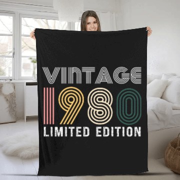 Discover vintage 1980 limited edition 43th vintage birthday Fleece Blankets