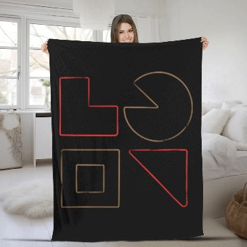 Discover Geometric Patterns with a Modern Twist: A Colorfu Fleece Blankets