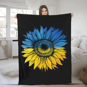 Discover Sunflower Ukraine Ukrainian Flag Stand With Ukrain Fleece Blankets