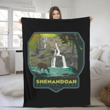 Discover shenandoah national park Fleece Blankets