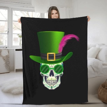 Discover Sugar Skull Saint PatricDay Of Dead Fleece Blankets
