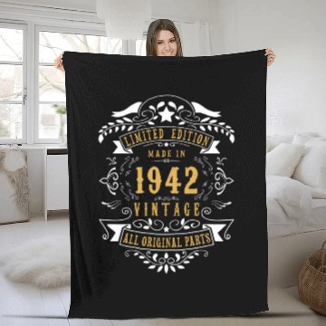 Discover 80 80Th Made Born In 1942 Fleece Blankets