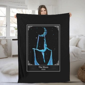 Discover Aerial Silk Aerialist Tarot Card The Moon Fleece Blankets