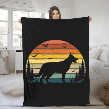 Discover German Shepherd Vintage Retro Mom Dad Pet Lover Fleece Blankets