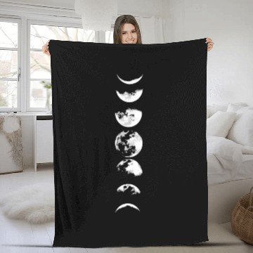 Discover Crescent Moon Phases Tarot Card Witch Fleece Blankets