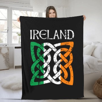 Discover St Patric Day Celtic Knot Ireland Fleece Blankets