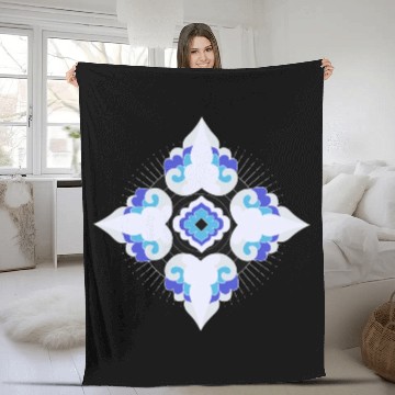 Discover Geometric Snowflakes Fleece Blankets