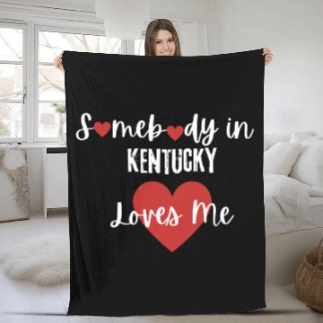 Discover Somebody in Kentucky Loves Me Fleece Blankets