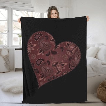 Discover dark red heart in paisley pattern style Fleece Blankets