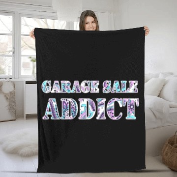Discover Garage Sale Addict paisley Fleece Blankets