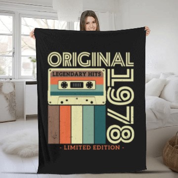 Discover Vintage 1978 Birthday Gift Fleece Blankets