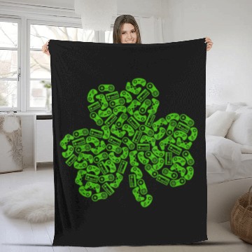 Discover Gamer Game Shamrock St Patricks Day Irish Fleece Blankets