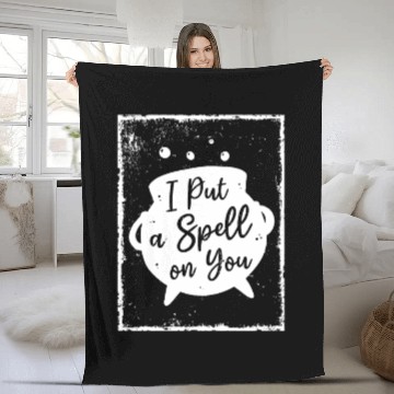 Discover I put a Spell on you - Witchcraft Fleece Blankets
