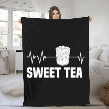 Discover Great Sweet Tea Glass Heartbeat Motif Fleece Blankets