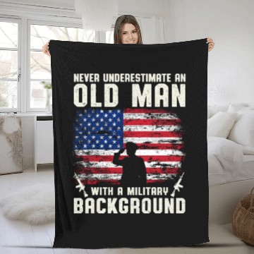 Discover Never Underestimate An Old Man US Army Veteran Fleece Blankets