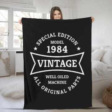 Discover Born 1984 Vintage 40 Year Old 40th Birthday Gifts Fleece Blankets