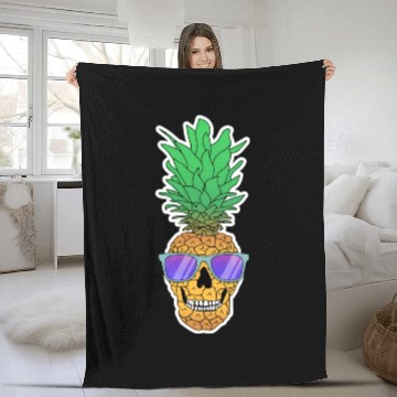 Discover Pineapple Skull Fleece Blankets