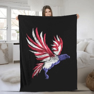 Discover Eagle In Colors Of Us Flag Patriotic Distressed Fleece Blankets