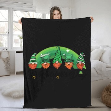 Discover Saint Patrick s Day Horseshoe Clover Shamrock Fleece Blankets