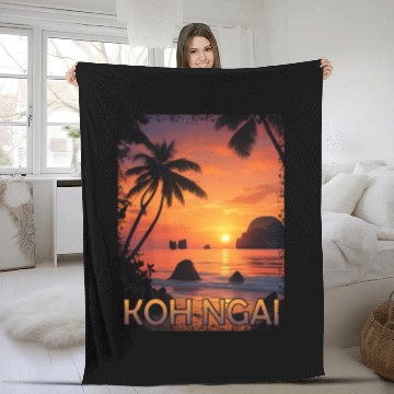 Discover Sunset on Koh Ngai: A Grungy Glimpse of Thailand's Fleece Blankets