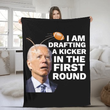 Discover Confused Drafting Kicker Funny Fantasy Football Fleece Blankets