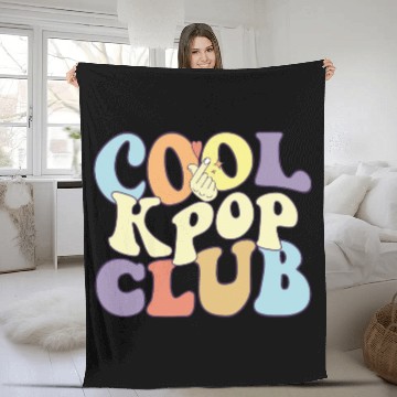 Discover Cool Kpop Club Saranghae K-Pop Squad Korean Fan Fleece Blankets
