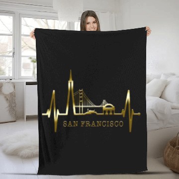 Discover San Francisco Skyline Heartbeat California Lover Fleece Blankets