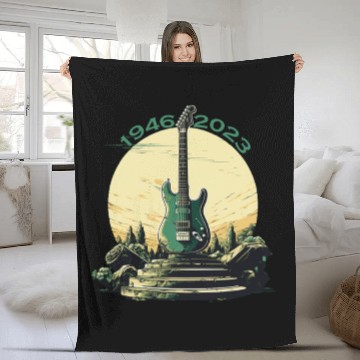 Discover Jimmy buffett 1946-2023 Fleece Blankets