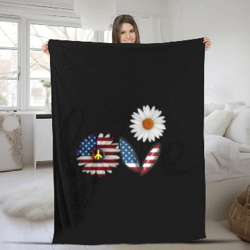 Discover Love daisy solid Fleece Blankets