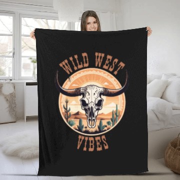 Discover Vintage Cow Skull Wild West Vibes Fleece Blankets
