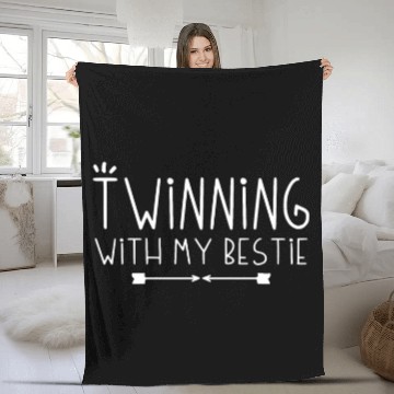 Discover Twinning With My Bestie Spirit Week Twin Day Fleece Blankets