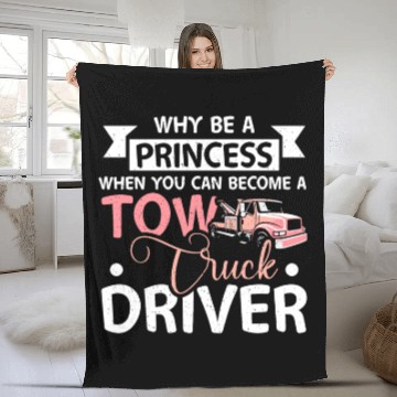 Discover Girl prinzess tow truck driver Fleece Blankets