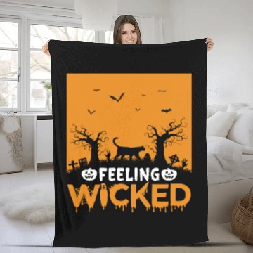 Discover Halloween Feeling wicked Fleece Blankets