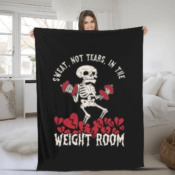 Discover Anti Valentine´s Day Broken Heart Powerlifting Gym Fleece Blankets