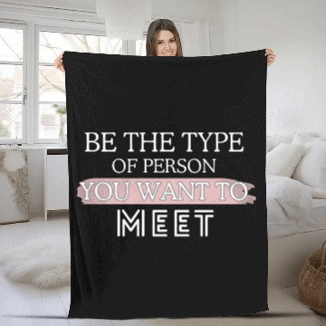 Discover be yourself Fleece Blankets