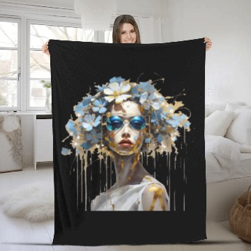 Discover Lady with blue sunglasses Fleece Blankets