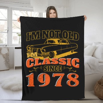 Discover Vintage car 1978 vintage birthday present Fleece Blankets