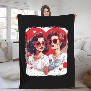 Discover Valentines Day Outfit For Her And Her in love Fleece Blankets