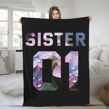 Discover COUPLE FLOWER SISTER 01 Fleece Blankets