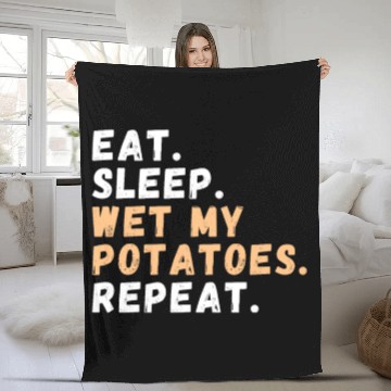 Discover potato Gardening Fleece Blankets for Plant